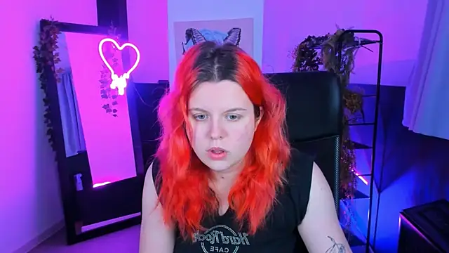 NielletaBlossom online show from 19, 2, 2025