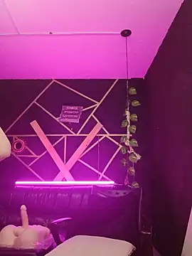 Snapshot of Gelena_Black chatting on 6, 11, 2025 Gelena Black online show from 6, 11, 2025