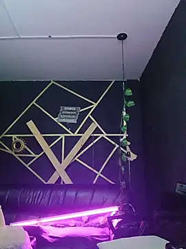 Snapshot of Gelena_Black chatting on 8, 11, 2025 Gelena Black online show from 8, 11, 2025