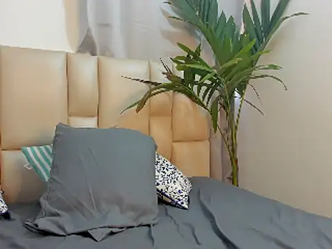 Soy Bella online show from 12, 1, 2025