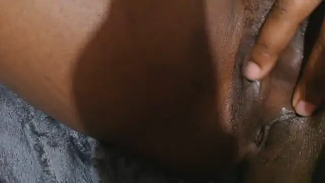 kittykhloe22 online show from 17, 4, 2026