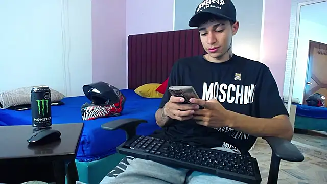 Zacktk7 online show from 3, 1, 2025