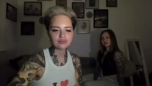 Snapshot of Alexandersonxo chatting on 3, 2, 2026 Alexandersonxo online show from 3, 2, 2026