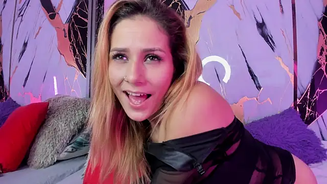 sophiee evanss  online show from 30, 12, 2024