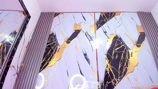 sophiee evanss  online show from 20, 1, 2025