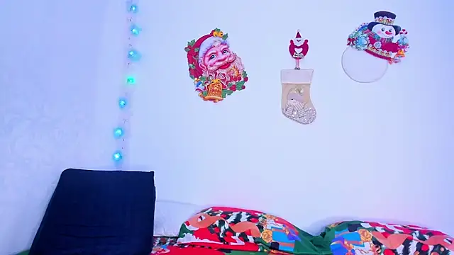 Snapshot of gisellove1 chatting on 16, 12, 2025 gisellove1 online show from 16, 12, 2025