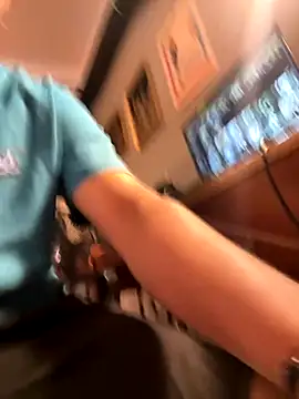 Snapshot of TacosSenpai chatting on 11, 9, 2025 TacosSenpai online show from 11, 9, 2025