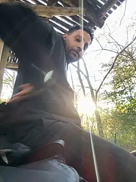 Snapshot of TacosSenpai chatting on 4, 11, 2025 TacosSenpai online show from 4, 11, 2025