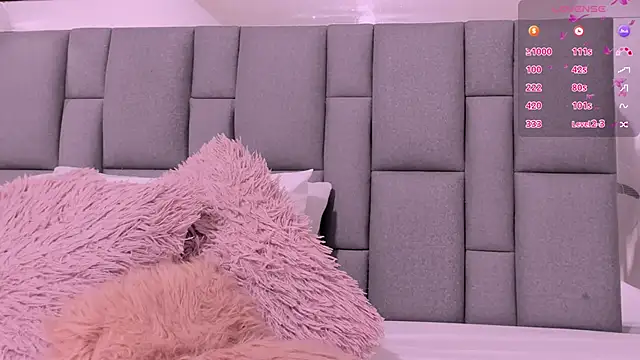 vivianne scott online show from 11, 10, 2025