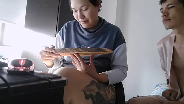 luxandracon23 online show from 22, 2, 2026