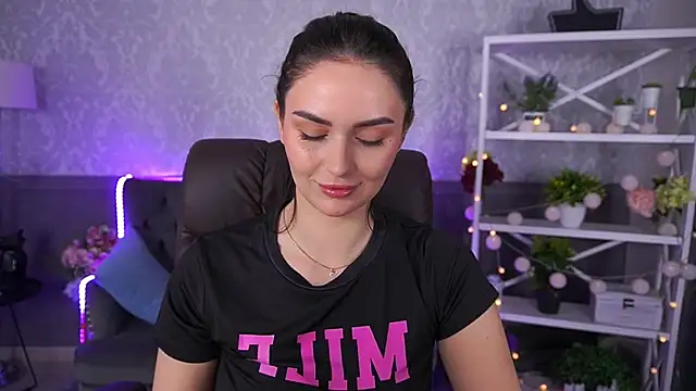 MilashaLovely online show from 28, 10, 2025