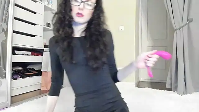 Baby Jewel online show from 30, 10, 2025