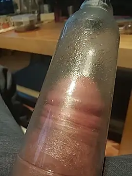 Gilgamesch1704 online show from 3, 1, 2025