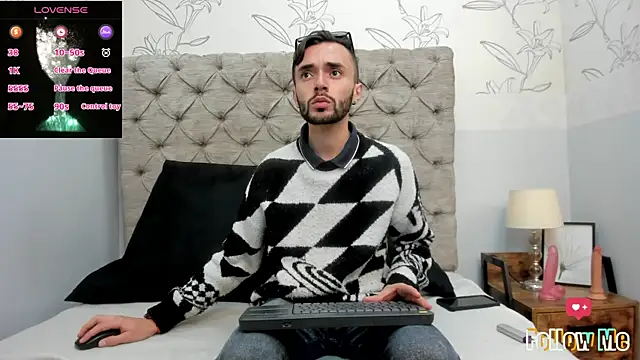jakemagnus online show from 4, 1, 2025