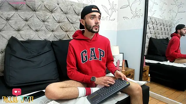 jakemagnus online show from 10, 1, 2025