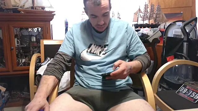 Snapshot of ScubaStevex chatting on 13, 2, 2026 ScubaStevex online show from 13, 2, 2026