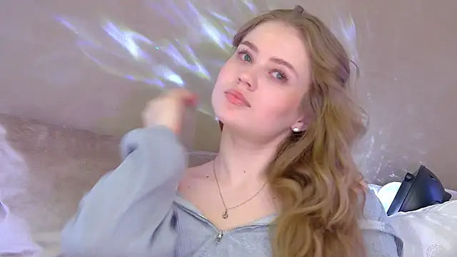 SelinSwarovski online show from 22, 10, 2025