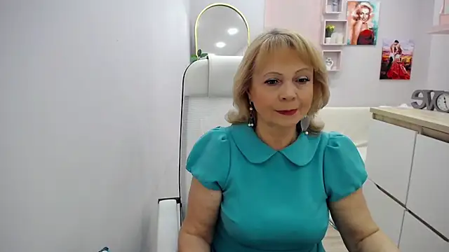 Snapshot of Milla_Cutie18 chatting on 17, 4, 2026 Milla Cutie18 online show from 17, 4, 2026