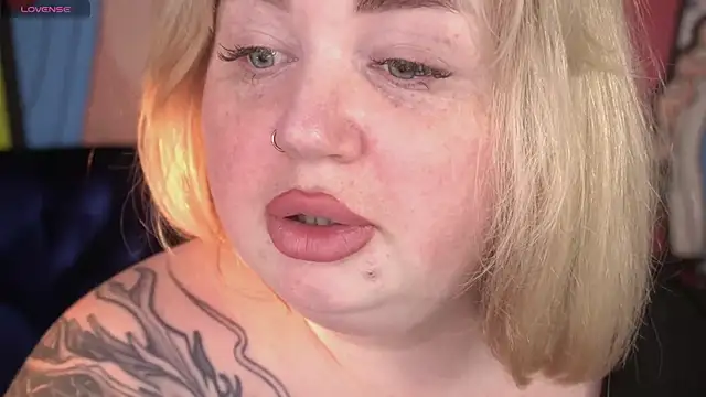 ZaraReignn online show from 31, 3, 2026