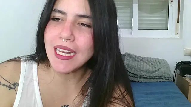 Snapshot of AbyCarson chatting on 14, 1, 2025 AbyCarson online show from 14, 1, 2025