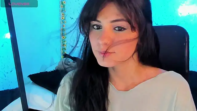 Snapshot of elissa_iris chatting on 16, 6, 2026 elissa iris online show from 16, 6, 2026