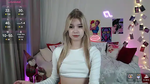 Snapshot of BattyMelody chatting on 12, 1, 2025 BattyMelody online show from 12, 1, 2025