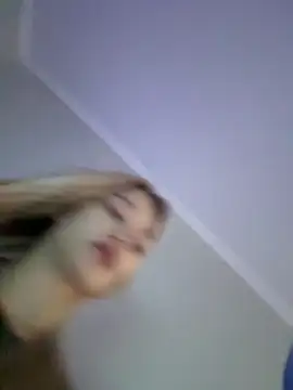 Snapshot of BattyMelody chatting on 11, 11, 2025 BattyMelody online show from 11, 11, 2025