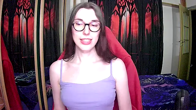 Snapshot of bluerose00 chatting on 11, 12, 2024 bluerose00 online show from 11, 12, 2024