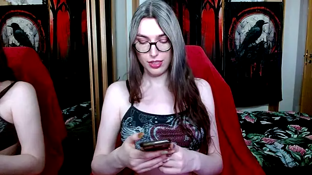 Snapshot of bluerose00 chatting on 20, 10, 2025 bluerose00 online show from 20, 10, 2025