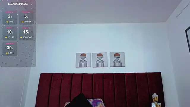 Snapshot of selena_castillo chatting on 29, 10, 2025 selena castillo online show from 29, 10, 2025