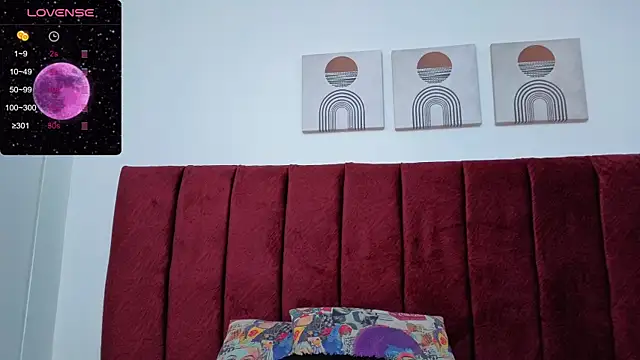 Snapshot of selena_castillo chatting on 9, 11, 2025 selena castillo online show from 9, 11, 2025