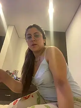 Snapshot of girl_anni chatting on 31, 1, 2025 girl anni online show from 31, 1, 2025
