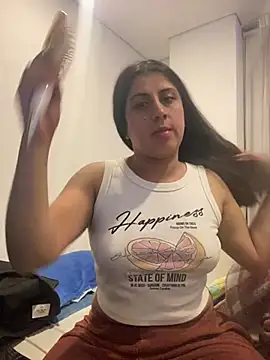 Snapshot of girl_anni chatting on 17, 2, 2025 girl anni online show from 17, 2, 2025