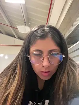 Snapshot of girl_anni chatting on 22, 2, 2025 girl anni online show from 22, 2, 2025