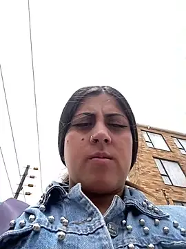 Snapshot of girl_anni chatting on 13, 3, 2025 girl anni online show from 13, 3, 2025