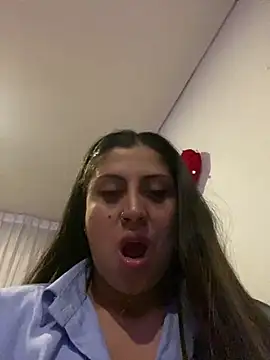 Snapshot of girl_anni chatting on 22, 3, 2025 girl anni online show from 22, 3, 2025