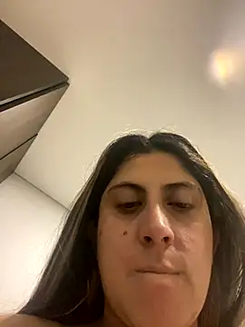Snapshot of girl_anni chatting on 29, 9, 2025 girl anni online show from 29, 9, 2025
