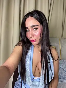 Snapshot of Meryem_Queen chatting on 15, 7, 2026 Meryem Queen online show from 15, 7, 2026