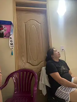 alissonfernandez  online show from 1, 4, 2026