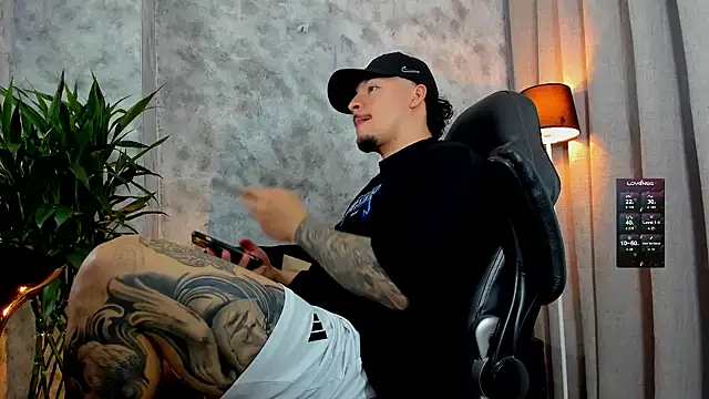 boyc022  online show from 24, 11, 2025