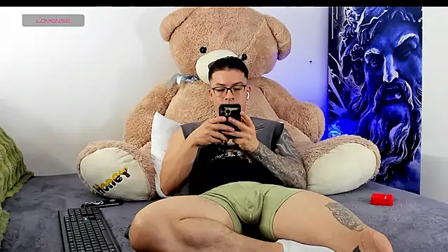 Snapshot of boyc022_ chatting on 18, 1, 2026 boyc022 online show from 18, 1, 2026