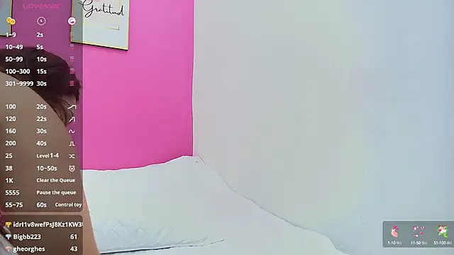 hornybarelylegalgirl online show from 25, 2, 2025