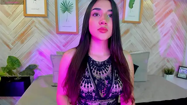 Snapshot of AniiRose chatting on 6, 1, 2025 AniiRose online show from 6, 1, 2025