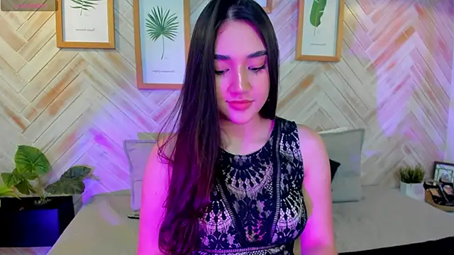 Snapshot of AniiRose chatting on 7, 1, 2025 AniiRose online show from 7, 1, 2025