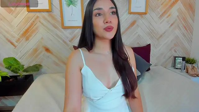 Snapshot of AniiRose chatting on 29, 1, 2025 AniiRose online show from 29, 1, 2025
