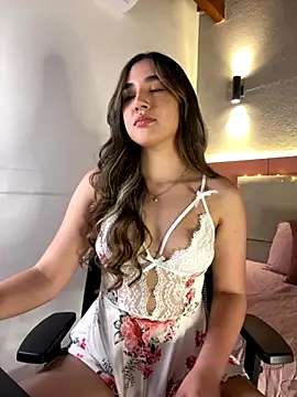 Snapshot of AniiRose chatting on 20, 9, 2025 AniiRose online show from 20, 9, 2025