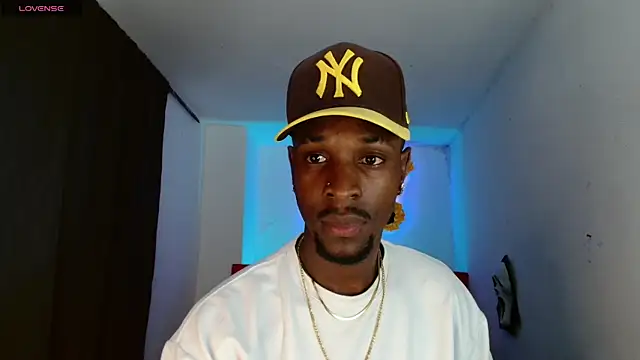 Aroonpapisex online show from 20, 2, 2026