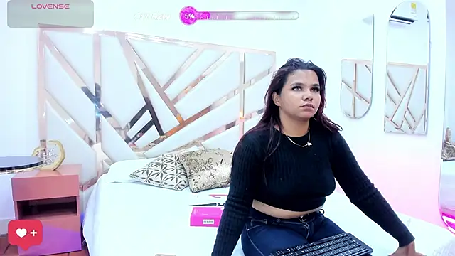 Carolina Evanss online show from 13, 3, 2025