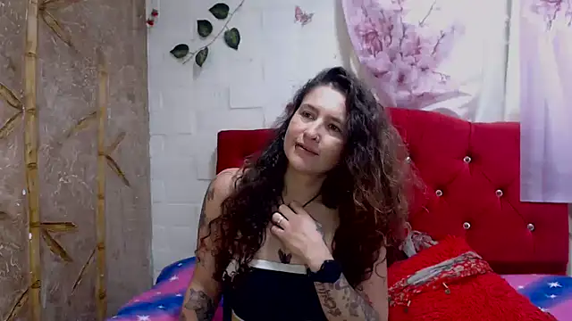 Snapshot of Leyla_Horny_Bg chatting on 19, 3, 2025 Leyla Horny Bg online show from 19, 3, 2025