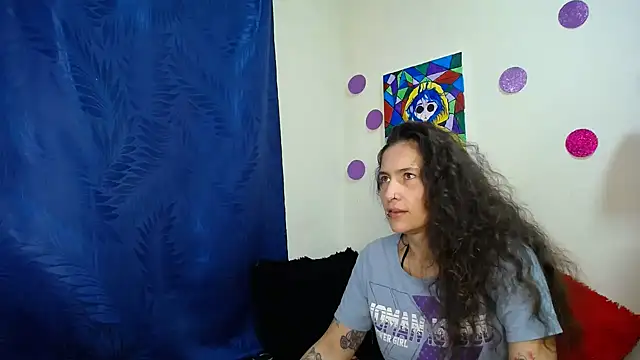 Snapshot of Leyla_Horny_Bg chatting on 17, 10, 2025 Leyla Horny Bg online show from 17, 10, 2025